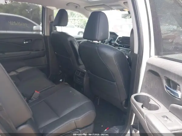 5FNYF6H58MB075055 2021 HONDA PILOT - Image 8