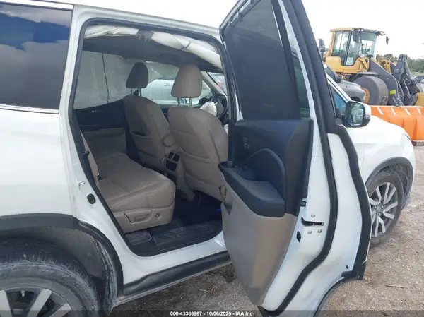 5FNYF6H58NB010014 2022 HONDA PILOT - Image 8