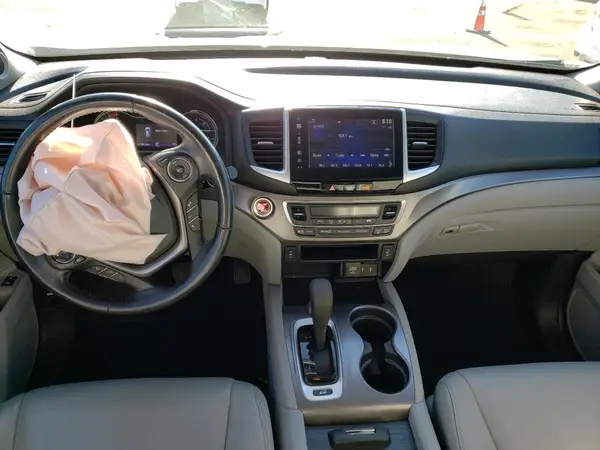 5FNYF6H59GB009019 2016 HONDA PILOT - Image 8