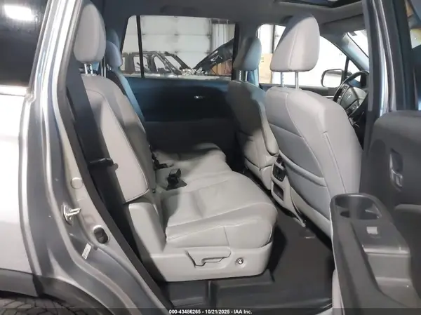 5FNYF6H59GB070080 2016 HONDA PILOT - Image 8