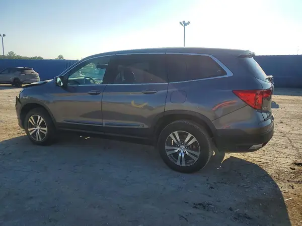 5FNYF6H59HB003917 2017 HONDA PILOT - Image 2