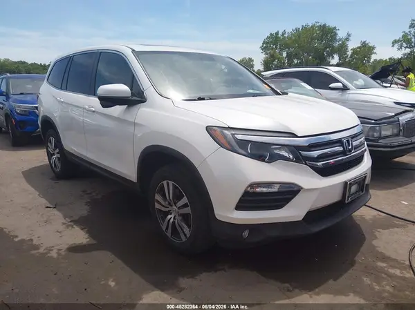 5FNYF6H59HB004596 2017 HONDA PILOT - Image 1