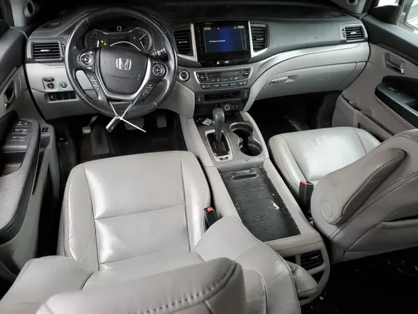 5FNYF6H59HB008597 2017 HONDA PILOT - Image 8