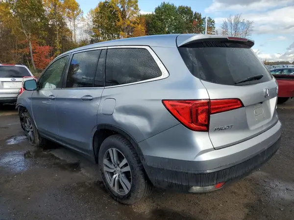 5FNYF6H59HB008602 2017 HONDA PILOT - Image 2