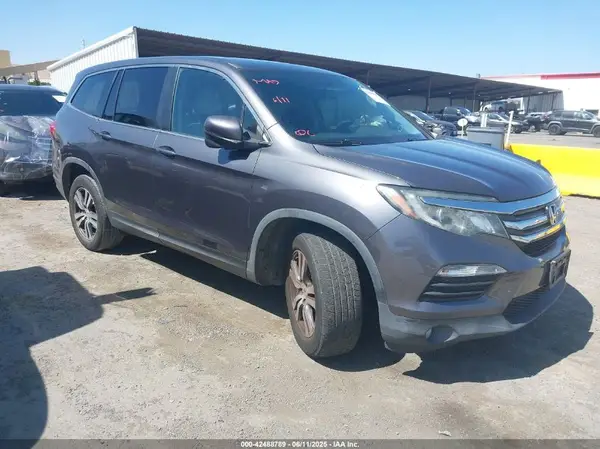 5FNYF6H59HB032480 2017 HONDA PILOT - Image 1