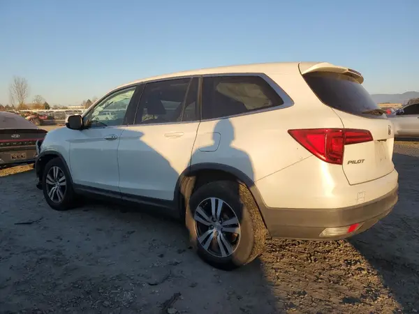 5FNYF6H59HB032608 2017 HONDA PILOT - Image 2