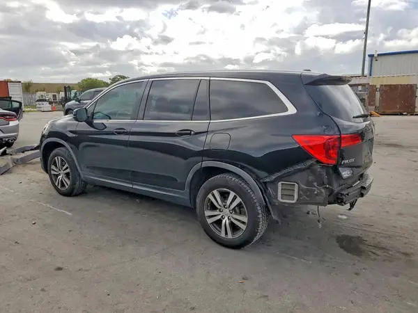5FNYF6H59HB064359 2017 HONDA PILOT - Image 2