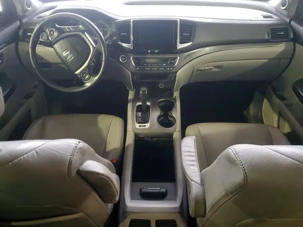 5FNYF6H59HB068086 2017 HONDA PILOT - Image 8