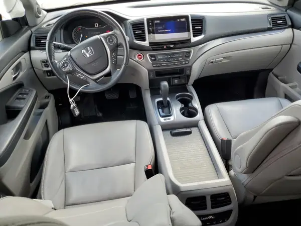 5FNYF6H59HB069061 2017 HONDA PILOT - Image 8