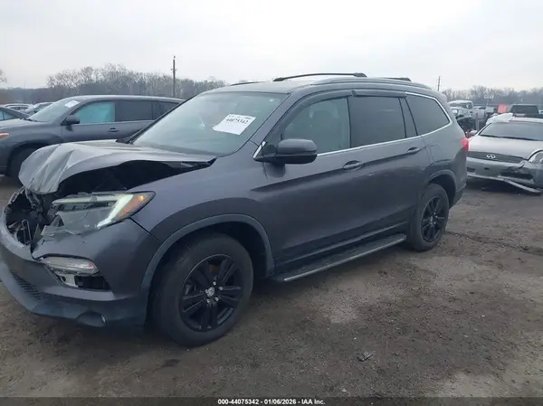 5FNYF6H59HB072882 2017 HONDA PILOT - Image 2