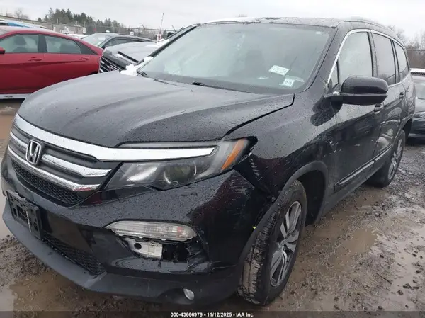 5FNYF6H59HB074275 2017 HONDA PILOT - Image 2