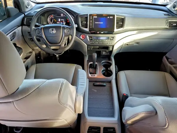 5FNYF6H59HB074485 2017 HONDA PILOT - Image 8