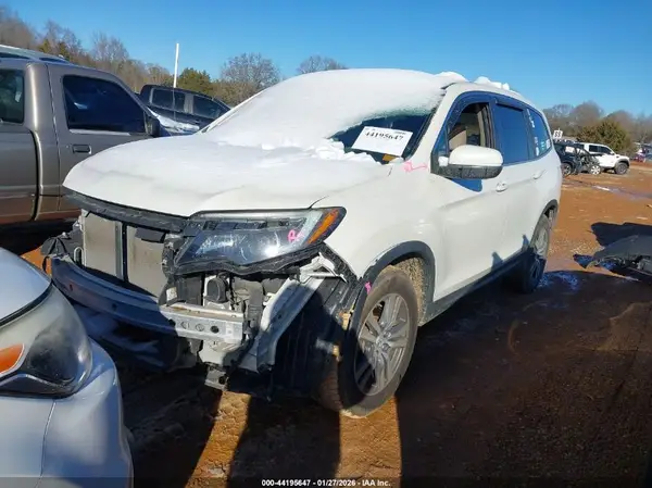 5FNYF6H59HB082389 2017 HONDA PILOT - Image 2
