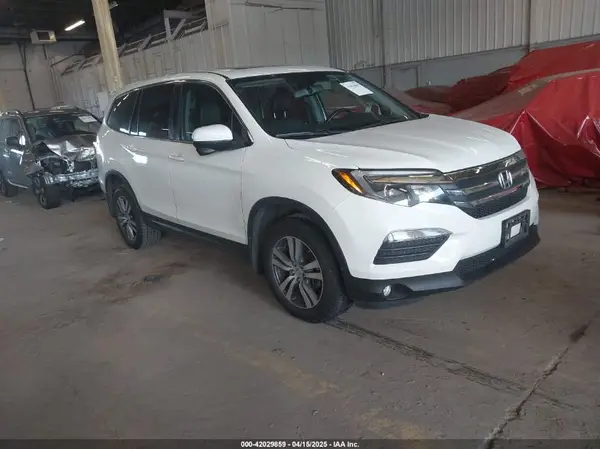 5FNYF6H59HB089147 2017 HONDA PILOT - Image 1