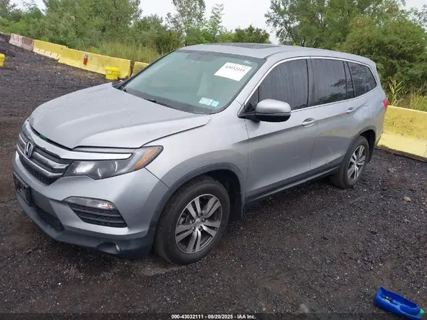 5FNYF6H59HB094154 2017 HONDA PILOT - Image 2