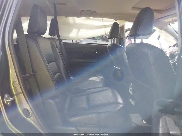 5FNYF6H59HB100597 2017 HONDA PILOT - Image 8