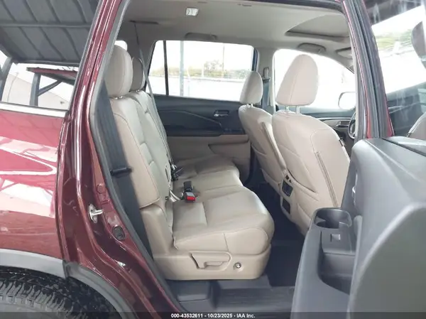 5FNYF6H59JB012302 2018 HONDA PILOT - Image 8