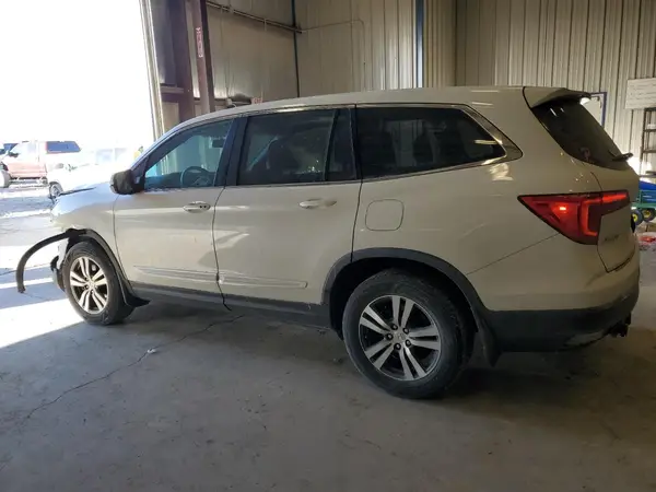 5FNYF6H59JB012851 2018 HONDA PILOT - Image 2