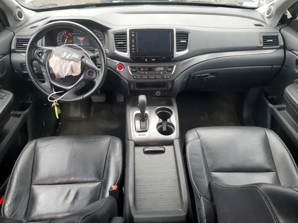 5FNYF6H59JB022229 2018 HONDA PILOT - Image 8