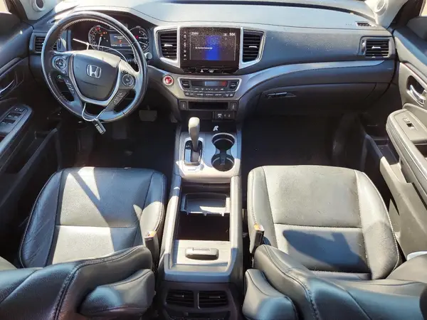 5FNYF6H59JB027687 2018 HONDA PILOT - Image 8