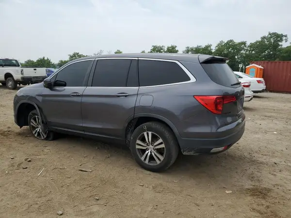 5FNYF6H59JB028211 2018 HONDA PILOT - Image 2