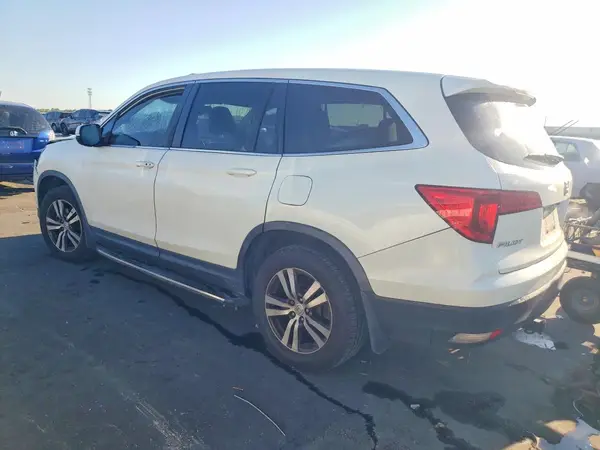 5FNYF6H59JB032159 2018 HONDA PILOT - Image 2