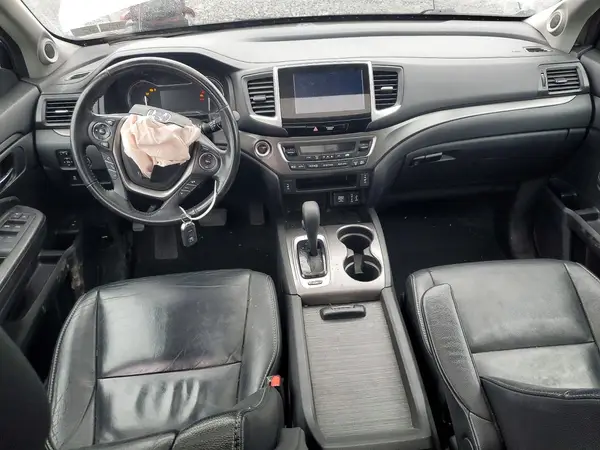 5FNYF6H59JB040262 2018 HONDA PILOT - Image 8