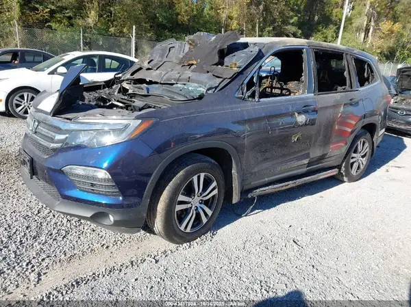 5FNYF6H59JB042612 2018 HONDA PILOT - Image 2