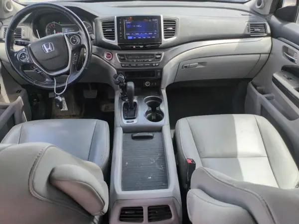 5FNYF6H59JB047972 2018 HONDA PILOT - Image 8