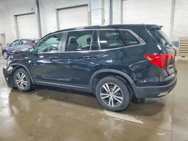 5FNYF6H59JB058017 2018 HONDA PILOT - Image 2