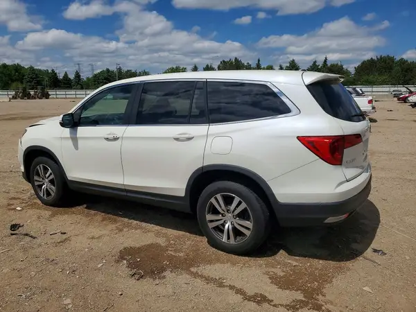 5FNYF6H59JB058101 2018 HONDA PILOT - Image 2