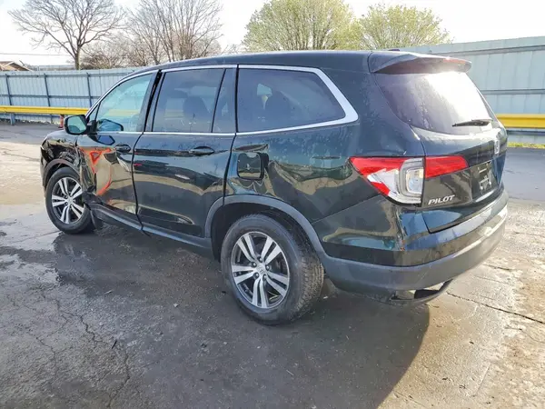 5FNYF6H59JB064013 2018 HONDA PILOT - Image 2
