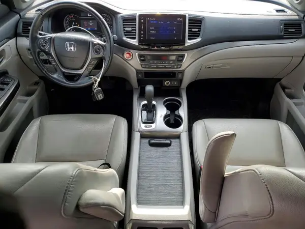 5FNYF6H59JB069759 2018 HONDA PILOT - Image 8