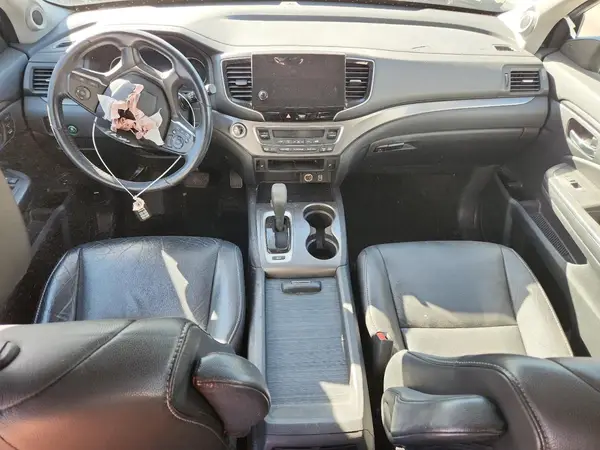 5FNYF6H59KB000670 2019 HONDA PILOT - Image 8