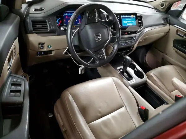 5FNYF6H59KB010082 2019 HONDA PILOT - Image 8