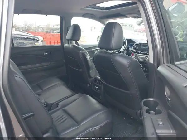 5FNYF6H59KB022751 2019 HONDA PILOT - Image 8