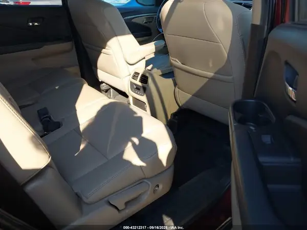 5FNYF6H59KB036858 2019 HONDA PILOT - Image 8