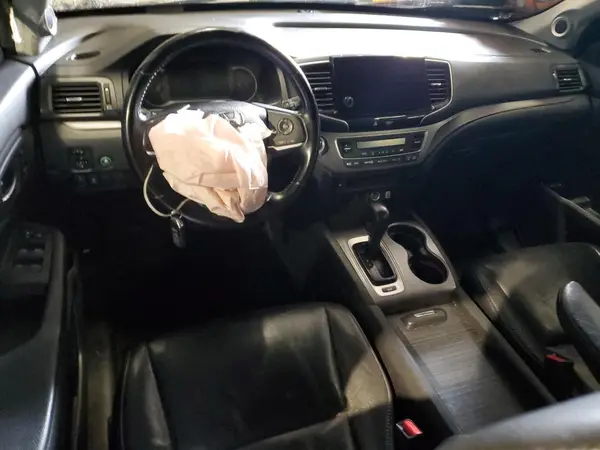 5FNYF6H59KB042658 2019 HONDA PILOT - Image 8