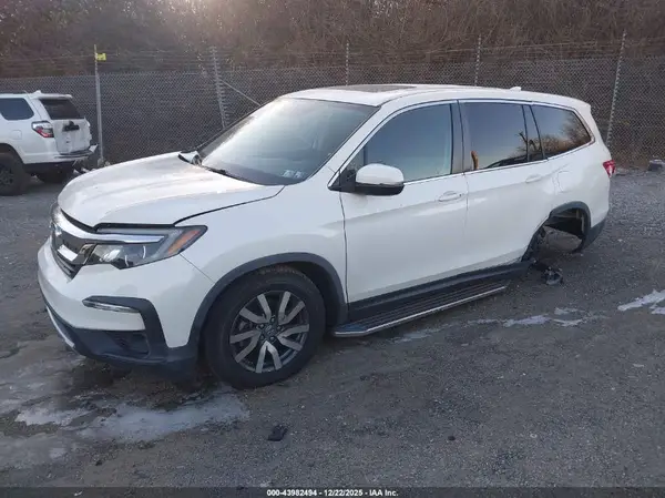5FNYF6H59KB068872 2019 HONDA PILOT - Image 2