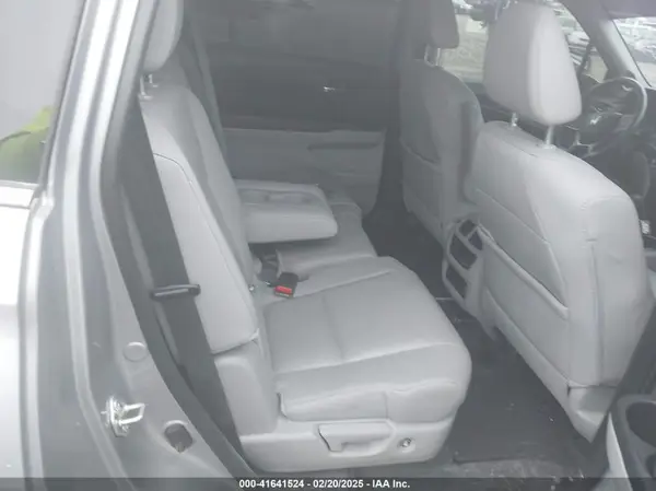 5FNYF6H59KB100297 2019 HONDA PILOT - Image 8