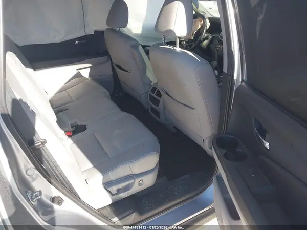 5FNYF6H59KB100574 2019 HONDA PILOT - Image 8