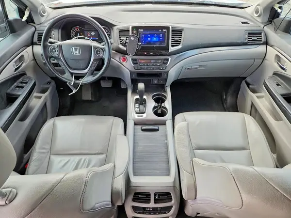 5FNYF6H5XGB005688 2016 HONDA PILOT - Image 8