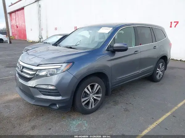 5FNYF6H5XGB023611 2016 HONDA PILOT - Image 2