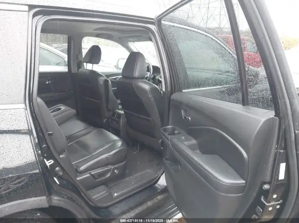 5FNYF6H5XGB028243 2016 HONDA PILOT - Image 8
