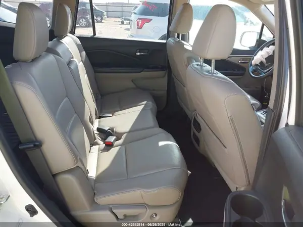5FNYF6H5XGB038819 2016 HONDA PILOT - Image 8