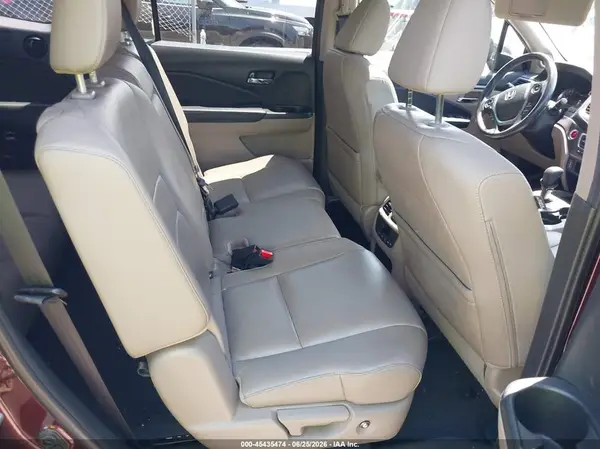 5FNYF6H5XGB044409 2016 HONDA PILOT - Image 8