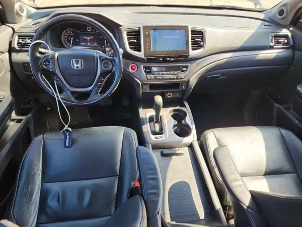 5FNYF6H5XGB061839 2016 HONDA PILOT - Image 8