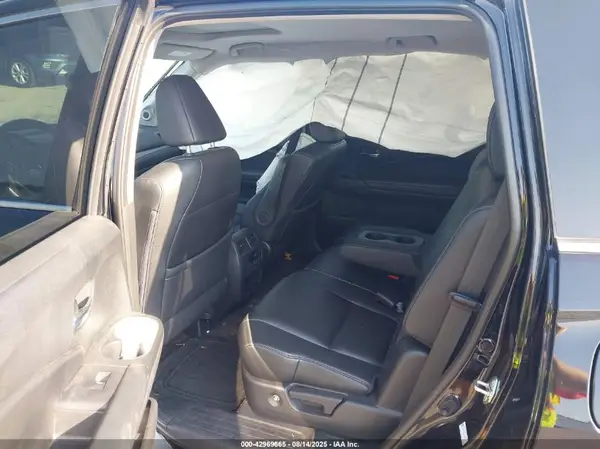 5FNYF6H5XGB078883 2016 HONDA PILOT - Image 8