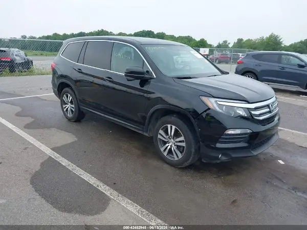 5FNYF6H5XGB082190 2016 HONDA PILOT - Image 1