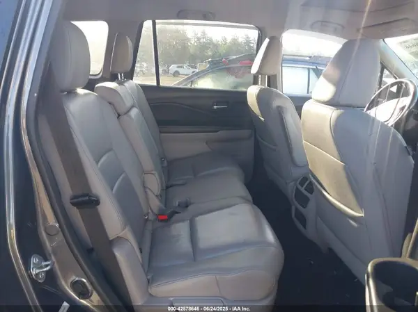 5FNYF6H5XGB104253 2016 HONDA PILOT - Image 8